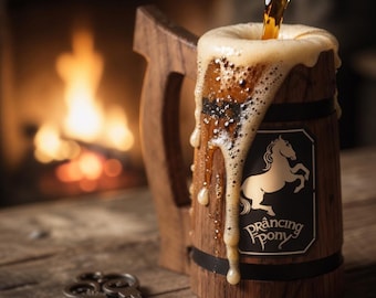 Prancing Pony Wooden Beer Mug - Personalized Lord of the Rings Gift for Men, Handcrafted Oak Tolkien Tankard, Custom Hobbiton Barware Decor