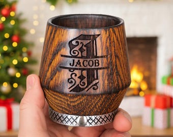 Personalized Whiskey Glass – Handcrafted Charred Oak Bourbon Tumbler with Rustic Style & Deep Wood Engraving