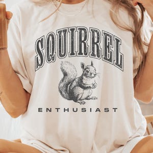 Koszulka dla entuzjastów wiewiórek: Zabawna koszulka dla miłośników zwierząt