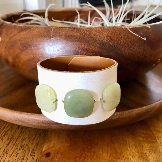 White Leather Bracelet with Green Jade Stone Beads, Unique Handmade Artisan Leather Jewelry for Women