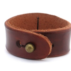 Women's Handmade Leather Bracelet with White Carnelian Stone Bead, Rawhide, Handmade Leather Jewelry, Boho Bracelet, Leather Wristband