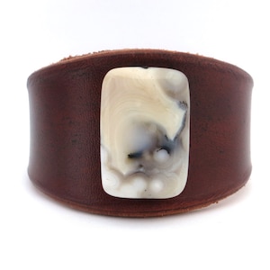 Women's Handmade Leather Bracelet with White Carnelian Stone Bead, Rawhide, Handmade Leather Jewelry, Boho Bracelet, Leather Wristband