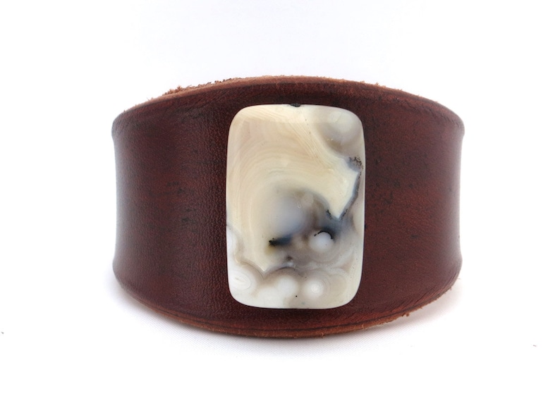 Women's Handmade Leather Bracelet with White Carnelian Stone Bead, Rawhide, Handmade Leather Jewelry, Boho Bracelet, Leather Wristband