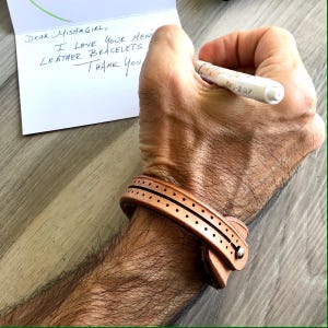 Handcrafted Rawhide Leather Bracelet: Minimalist Men&#39;s Wristband