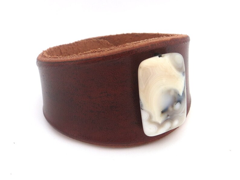 Women's Handmade Leather Bracelet with White Carnelian Stone Bead, Rawhide, Handmade Leather Jewelry, Boho Bracelet, Leather Wristband
