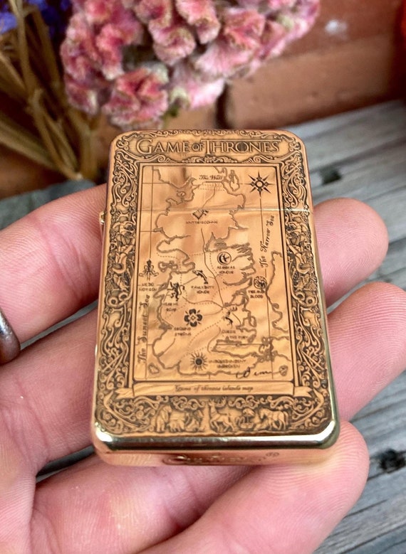 game of thrones cigarette case Map Of Westeros Box Men's Pocket Brass Cigarette For 20 Regular Cigarettes marking the intersection of HBOs flagship series with S.T X Game Of Thrones Cigar