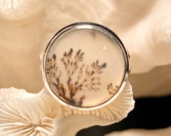 Beautiful Simple Scenic Dendrite Ring Size 7.25