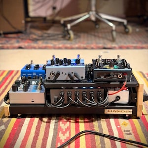 Vtx Bridge Riser Pedalboard VTX + Riser Natural Teak - Hands Custom - Etsy