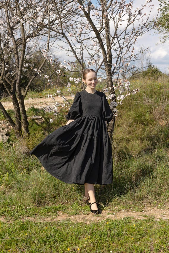 elsa様オーダー Amazon.com: Mattel Disney Frozen Toys, Singing Elsa Doll in