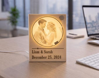Heartfelt Lithophane Record Player Night Light
