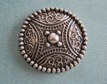 Large Silver Concho Southwestern Medallion Finding 3925