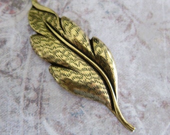 Large Brass Leaf Finding 3505