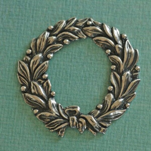 Silver Ox Wreath Frame 2195