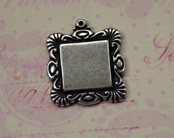 Decorative Silver Square Charm 1700