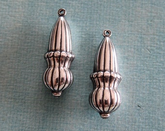 NEW 2 Silver Ornate Puffed Charms 3923