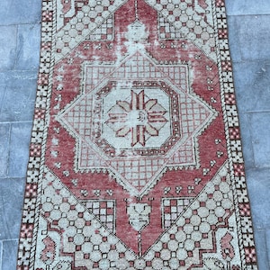 Vintage Turkish Oushak Rug: Handmade Wool Anatolian Rug (3.7x5.6 Ft)