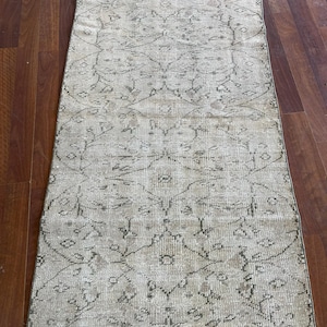 3x4 Vintage Oushak Rug: Handmade Turkish Wool Carpet