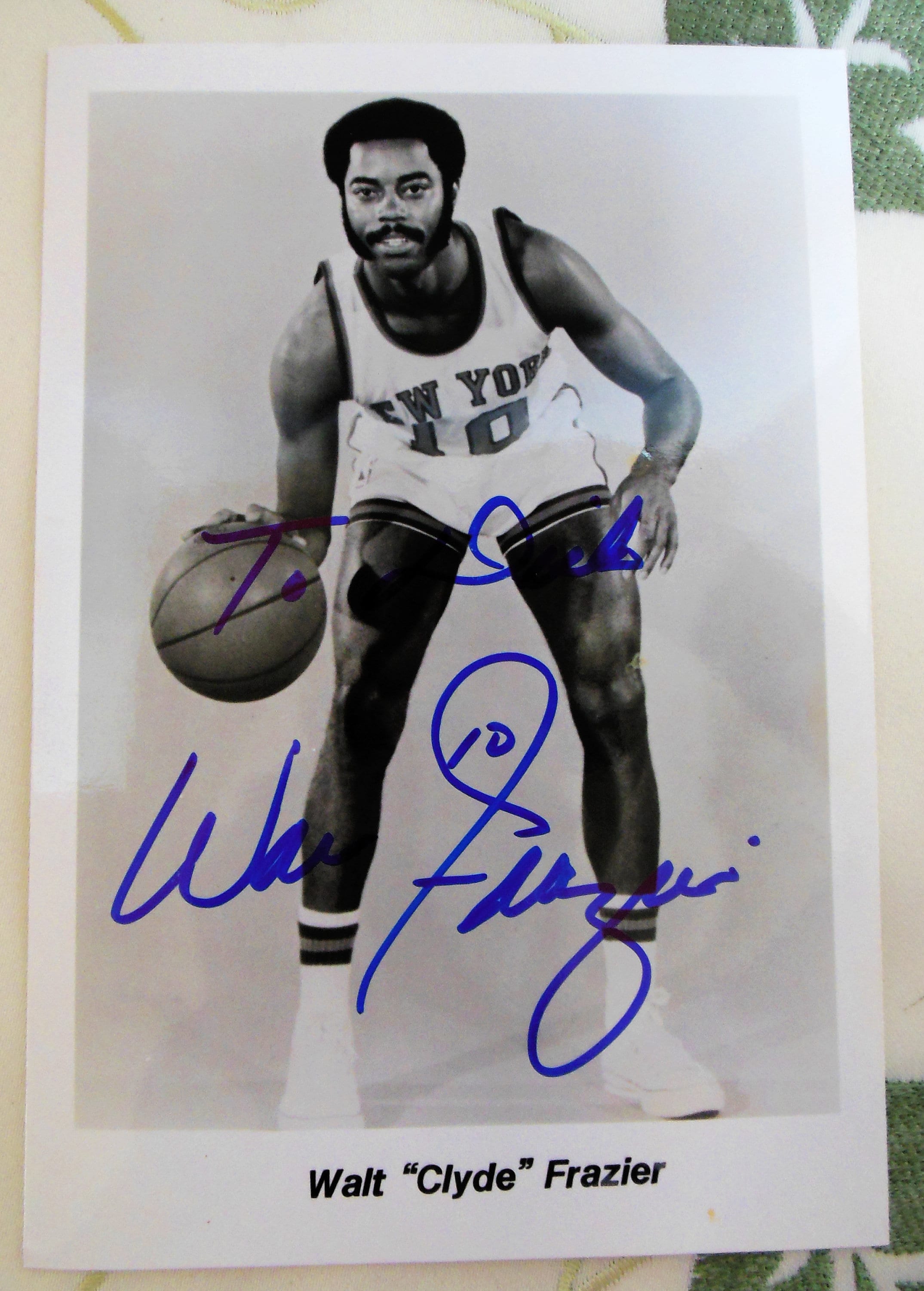 Walt Frazier Autographed Signed Framed New York Knicks Jersey -  Norway