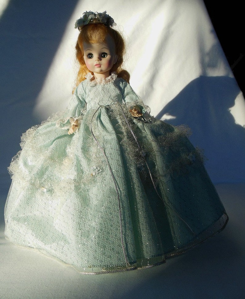 vintage madame alexander cinderella doll
