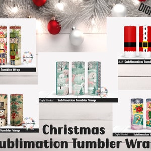Pode incluir: Uma coleção de designs de sublimação com tema natalino para canecas. Os designs incluem quebra-nozes, fatos de Pai Natal, paisagens de inverno com veados, bonecos de neve e padrões de selos festivos. As palavras "DIGITAL PRODUCT" e "Sublimation Tumbler Wrap" são visíveis.