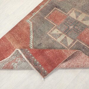 3x13 Ft Red Turkish Runner, Antique Medallion Runner Rug, 3x13 Vintage Runner, Kitchen, Hallway Runner, Entryway Rug, 3.1x13.1 Ft