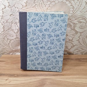 Vintage Children&#39;s book, The Illustrated Treasury of Children&#39;s Literature