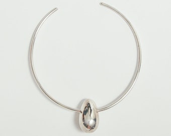 Sterling Silver Egg Choker