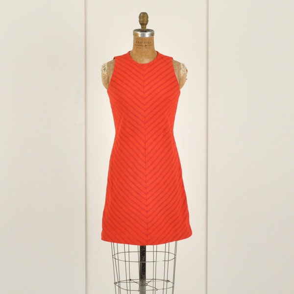 vintage RED CHEVRON stripe mod mini dress