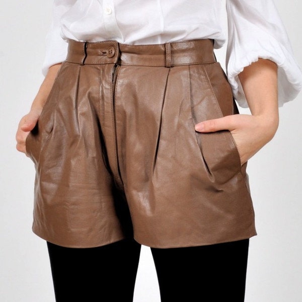 vintage BROWN LEATHER pleated shorts