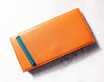 Lederen clutch portemonnee organisator vrouw, paspoort tas, slanke reisdocumenthouder, uniek cadeau-idee voor haar - de Stella in oranje