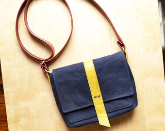 Messenger Bag Small Woman, Waxed Canvas Mini Crossbody Saddlebag for Ladies, Satchel Side Purse Handbag - The Davy Bag in Navy and Yellow