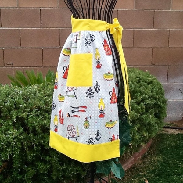 BRIGHT KITCHEN APRON