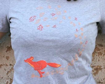 Small Womens Graphic Fox Fitted T Shirt - Light Gray Heather - Fox Flight - Fox Tee Shirt - Ladies Fox Shirt - Small Medium Large XL Sizes