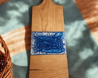 Custom Charcuterie Board | Resin Charcuterie Board | Custom Cutting Board | Custom Serving Tray | Ocean cutting board | Custom Cheeseboard
