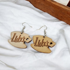 Luke's Earrings | Luke's coffee | Gilmore Gifts | Gilmore Party | Rory Gilmore | Star Hallow Sign