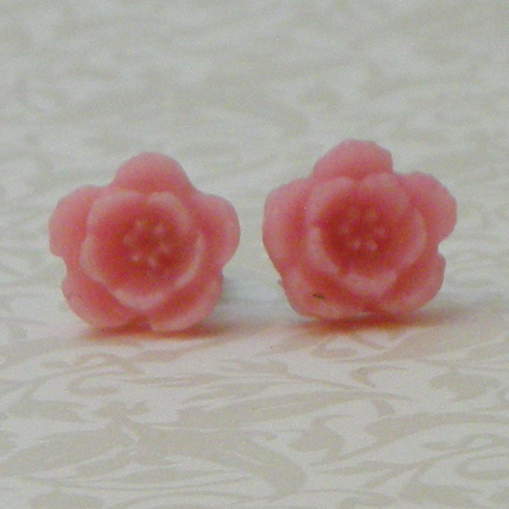 5 Petal Flower Earrings Light Pink - Etsy