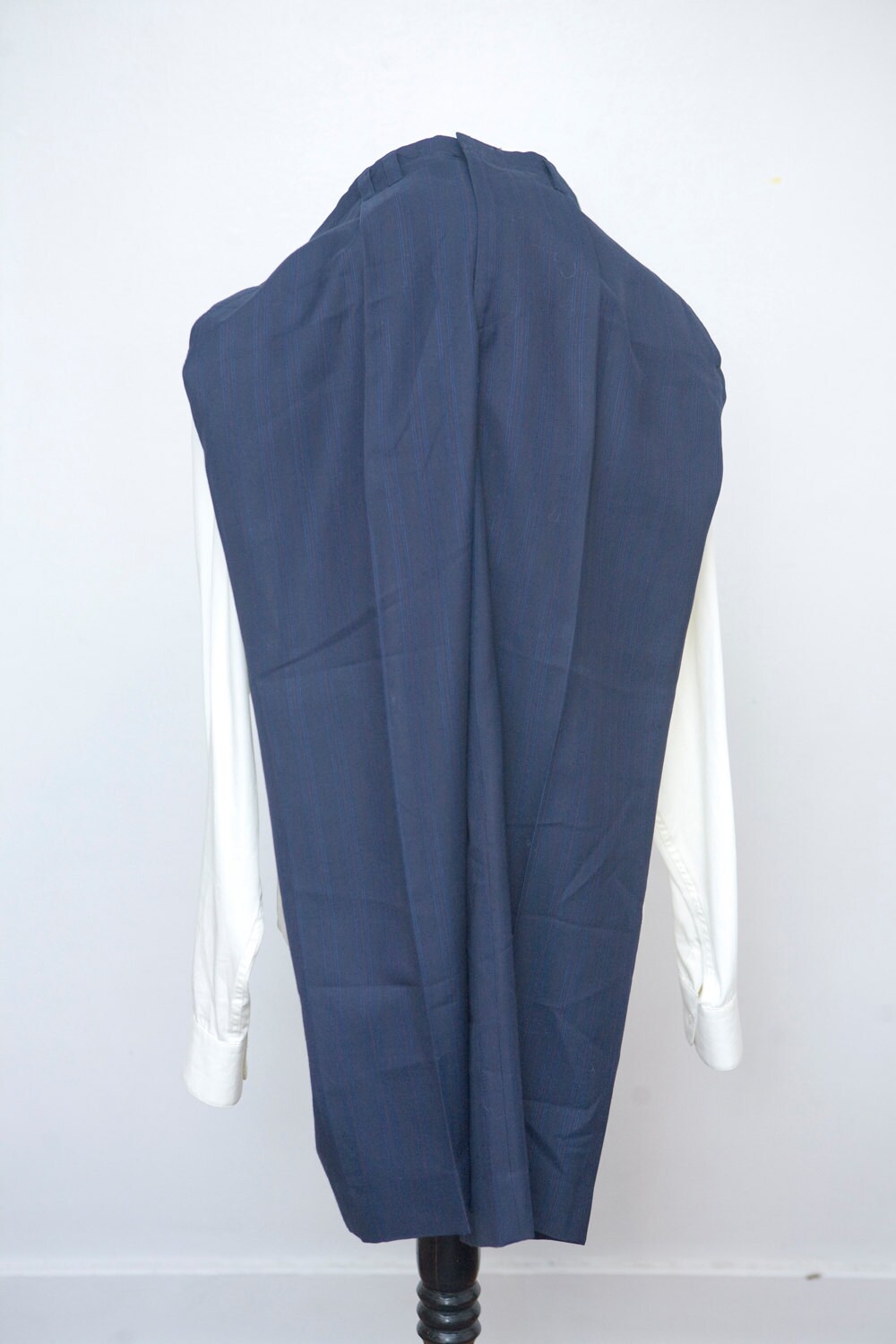 Men's Suit / Vintage Blazer and Trousers / Navy Blue Pinstripe / Size ...