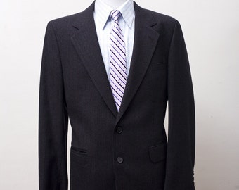 Men's Blazer / Vintage Charcoal Grey Pinstripe Jacket / Size 42