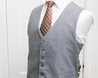 Men's Suit Vest / Vintage Grey Waistcoat / Size 46 / XL (EL242)