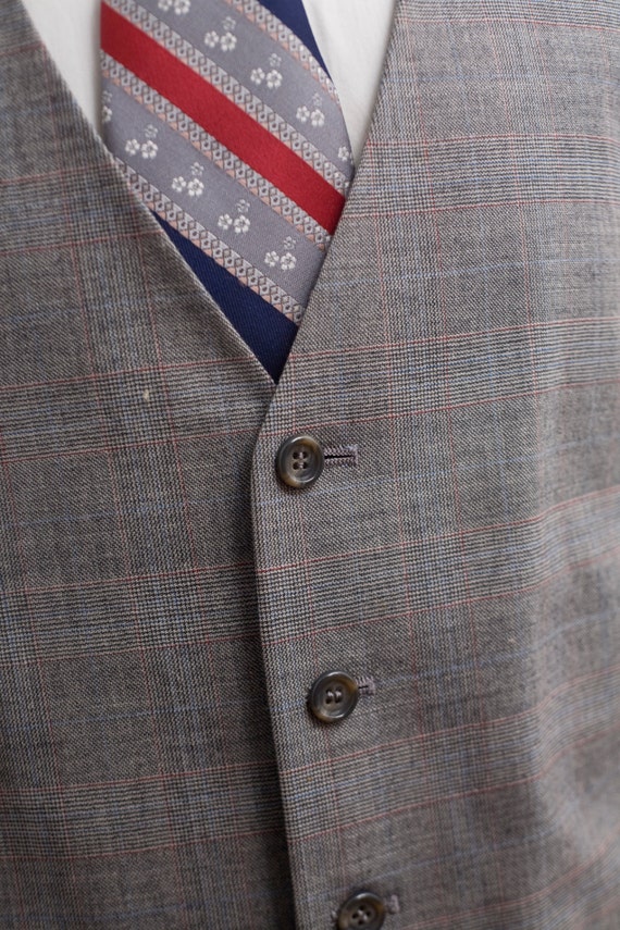Men's Suit Vest / Vintage Grey Pince of Wales Pla… - image 3
