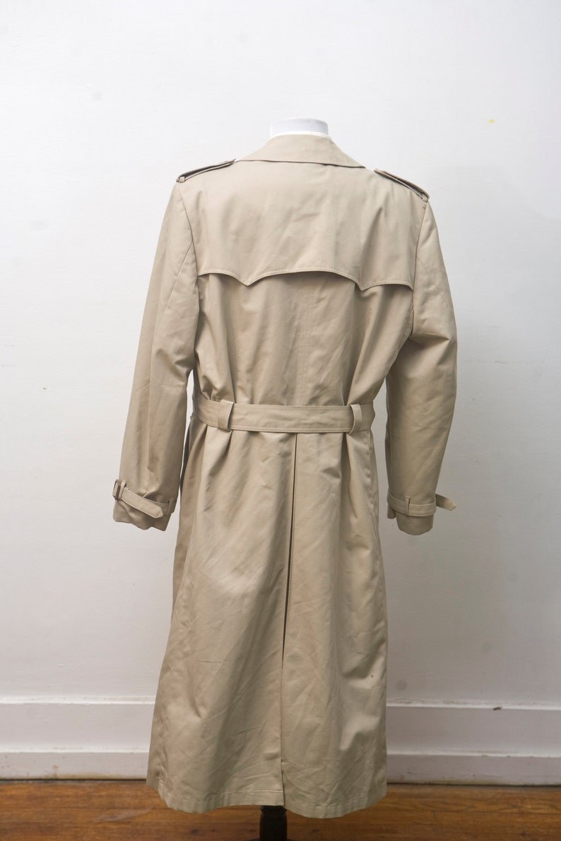 h&m dress with buttons