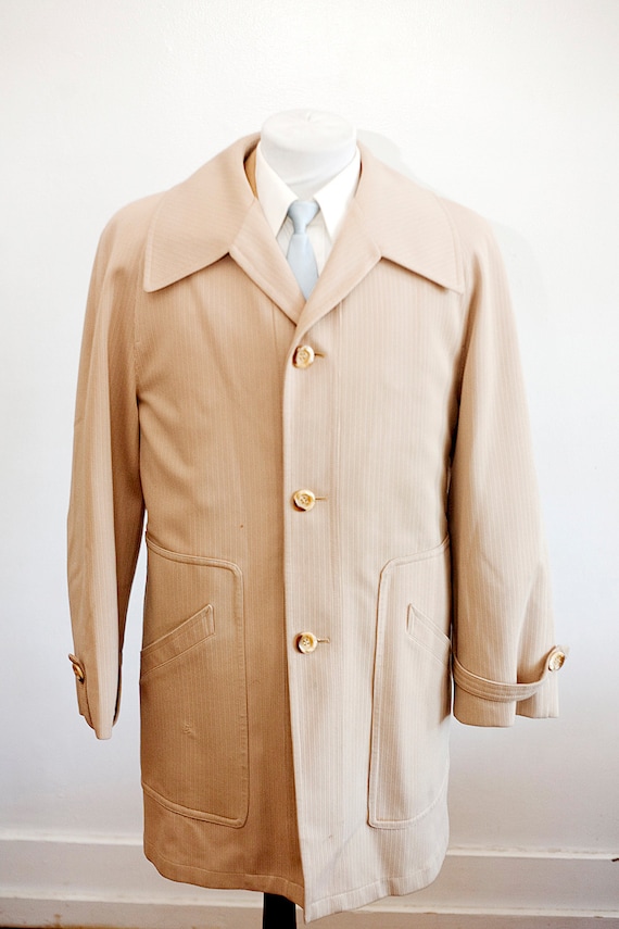 Men's Size 42 Beige Vintage Overcoat with Removabl