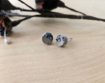 Round Cement Stud Earrings, Small Faux Druzy Earrings, Modern Concrete Jewelry, Stone Look Earrings with Cement and Blue Glass, Simple Stud