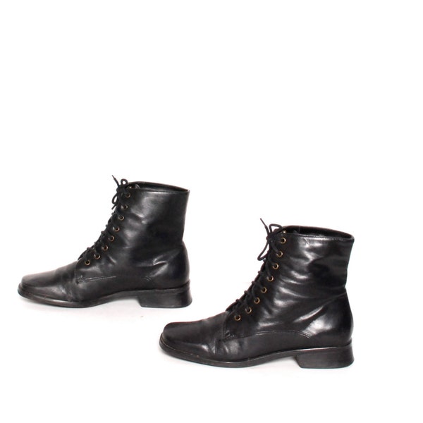 size 7.5 GRUNGE black leather 80s 90s COMBAT lace up GOTH ankle boots