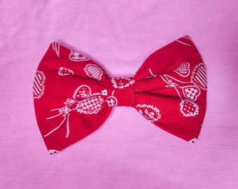 Red heart balloon lovecore Valentine's Day hair bow, vintage fabric