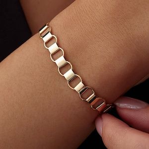 14K Gold Circle Bracelet by Yunka Jewelry, Circle Bracelet for Women, 14K Gold Bracelet for Women, 14K Gold Jewelry Bracelet for Her