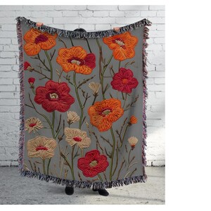 Floral Woven Blanket: 100% Cotton Cozy Throw with Fringed Edges