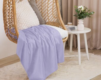 Koc Sherpa w kolorze lodowego bzu – KOLEKCJA KOLORÓW | Przytulny koc | Ultramiękki pluszowy koc | Dostępny w wielu odcieniach