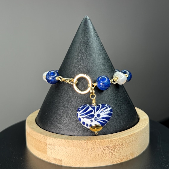 Pearl Beaded Talavera Azul Heart Bracelet | Handmade Jewelry | Artisan Mexican Jewelry | Joyeria Artesanal