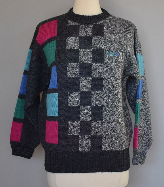 Vintage 90s Geometric Print Sweater, 1990s Abstra… - image 2